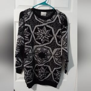 Elle Black and White Crew Neck Sweater with Geometric Patterns